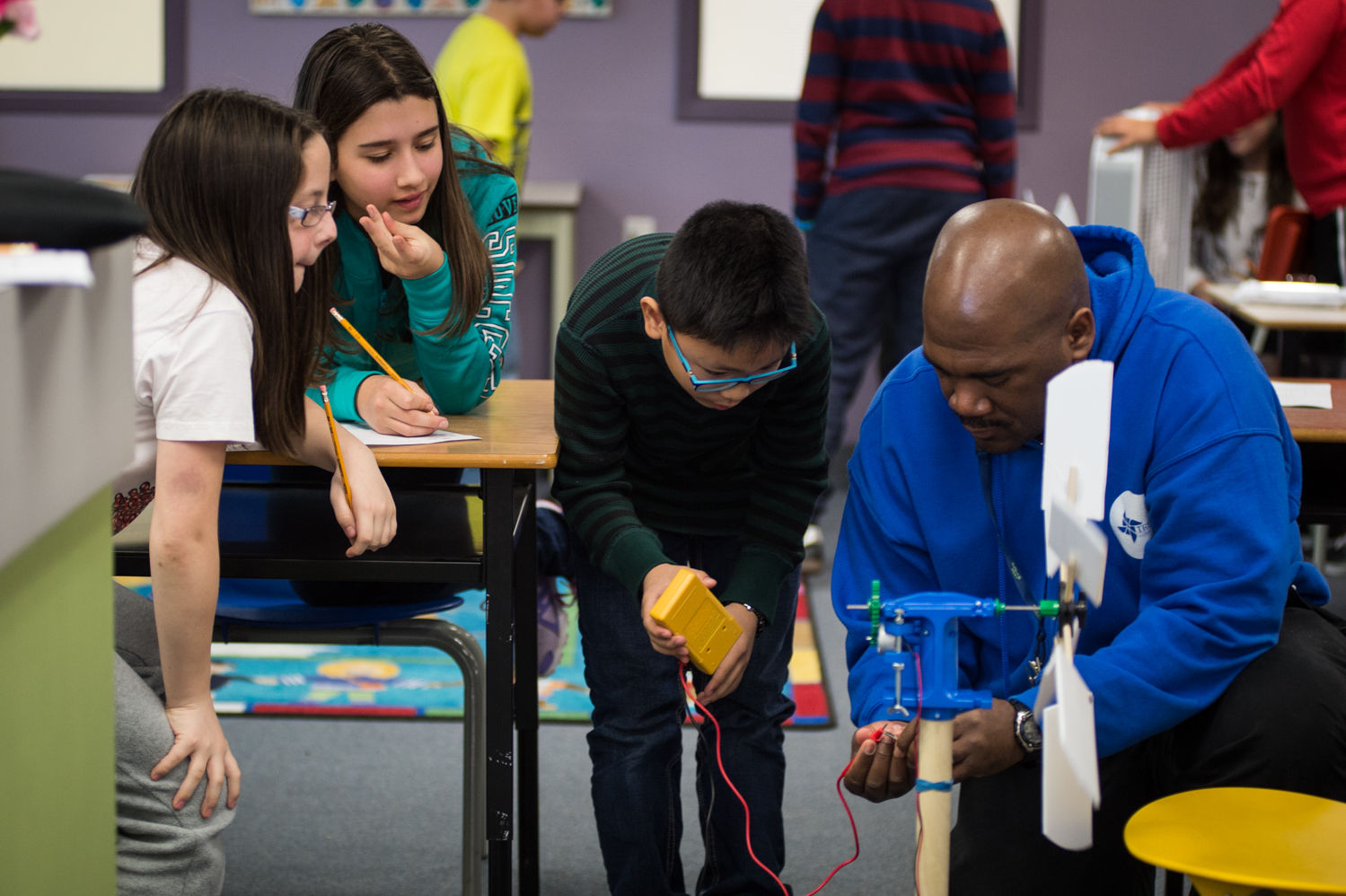 Kids spreading the buzz on electricity